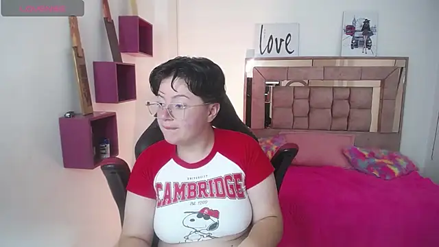 safyka online show from October 31, 3:41 am