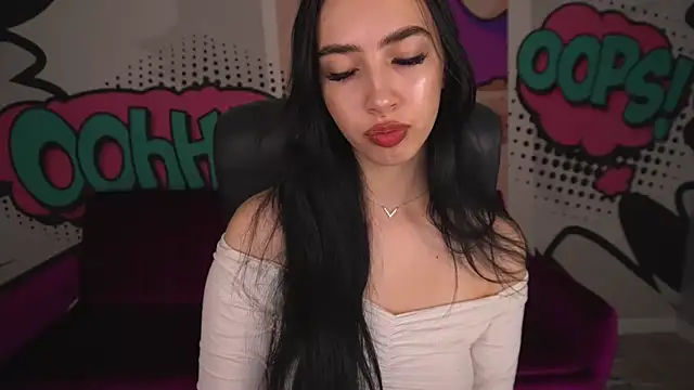 Snapshot of WildKittenX_ chatting on September 17, 5:49 am WildKittenX online show from September 17, 5:49 am