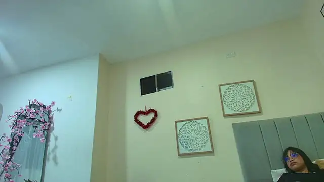 mary cute9 online show from March 2, 11:50 am