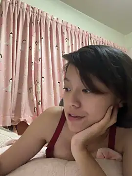 ladypaggy online show from June 12, 7:00 pm