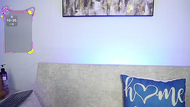Snapshot of Sara_Charmy chatting on October 10, 12:10 pm Sara Charmy online show from October 10, 12:10 pm