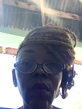 Ladyzee25 online show from November 18, 5:47 pm