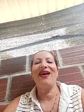 Sexy-Woman-Mature online show from December 15, 1:27 pm