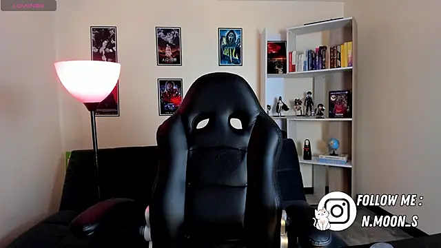 Nezuuuuu  online show from September 9, 11:15 pm