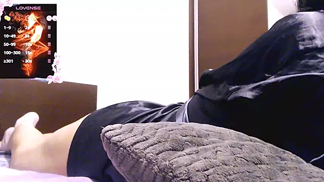 Snapshot of _magic_smile_11 chatting on October 14, 6:21 pm magic smile 11 online show from October 14, 6:21 pm