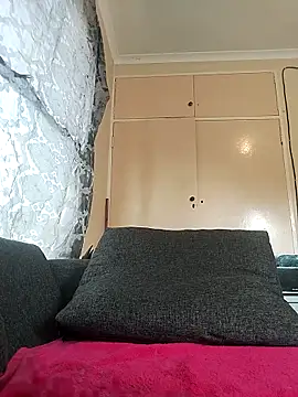 JuicyMilkyTizzy online show from October 1, 7:35 am