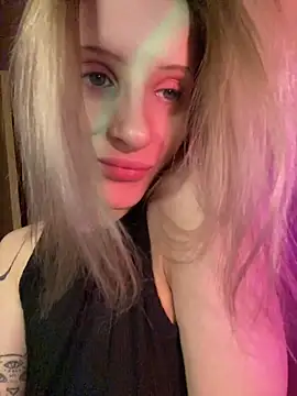 amorearte m online show from December 4, 2:52 pm