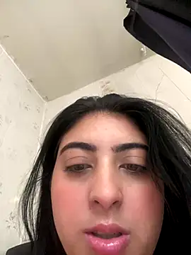 Snapshot of mayteziinhaa chatting on October 7, 11:36 am mayteziinhaa online show from October 7, 11:36 am