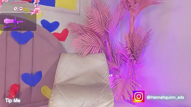 Hanaahquinn online show from June 14, 11:43 am
