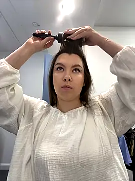 HannaJohnson online show from November 21, 6:04 am