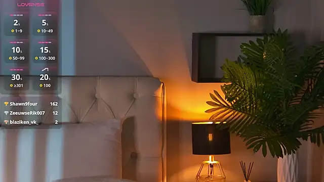 HannaJohnson online show from November 18, 7:20 am