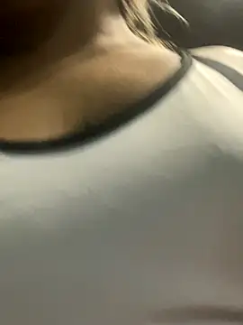 lunaxxx IAN11 online show from October 18, 12:46 am