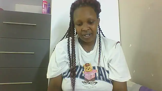 Snapshot of Squirt_Goddesss chatting on September 21, 8:07 pm Squirt Goddesss online show from September 21, 8:07 pm