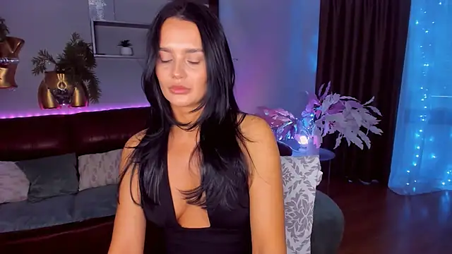 DanaSincere online show from March 2, 5:08 am