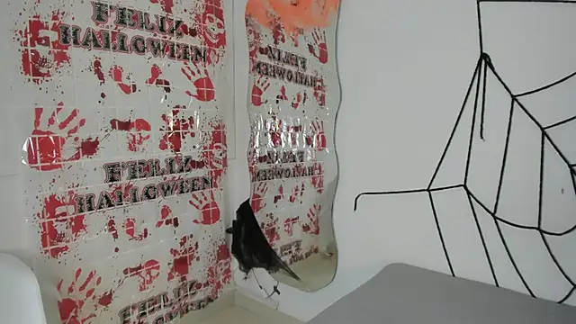 emilyy cooperr online show from October 17, 12:41 pm