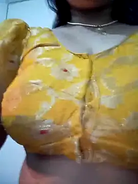 Neha-Bhabhi-Rasily online show from February 5, 3:37 pm