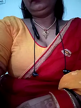 Snapshot of Neha-Bhabhi-Rasily chatting on October 14, 2:25 am Neha-Bhabhi-Rasily online show from October 14, 2:25 am