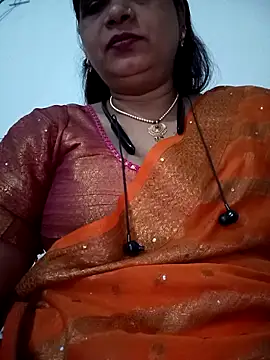 Snapshot of Neha-Bhabhi-Rasily chatting on October 12, 4:31 pm Neha-Bhabhi-Rasily online show from October 12, 4:31 pm