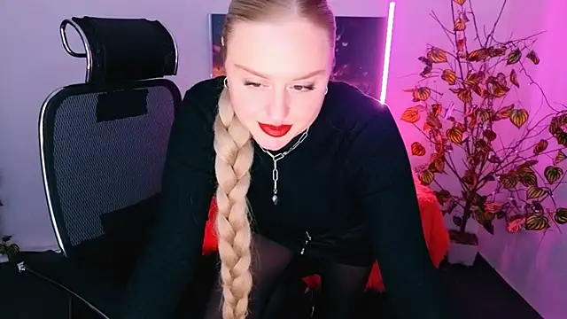 Miss Alice Silver online show from November 25, 1:13 pm