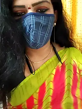 Snapshot of Aadhini99 chatting on September 26, 2:47 pm Aadhini99 online show from September 26, 2:47 pm