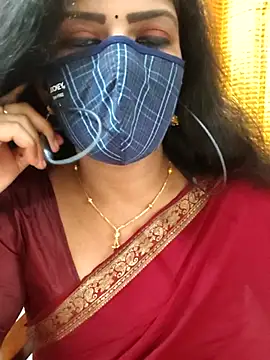Snapshot of Aadhini99 chatting on October 15, 5:48 pm Aadhini99 online show from October 15, 5:48 pm