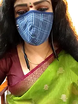 Snapshot of Aadhini99 chatting on September 16, 5:37 am Aadhini99 online show from September 16, 5:37 am