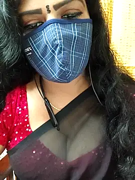 Snapshot of Aadhini99 chatting on September 13, 3:09 pm Aadhini99 online show from September 13, 3:09 pm