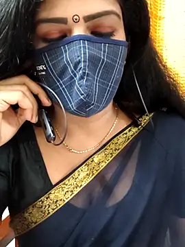 Snapshot of Aadhini99 chatting on September 27, 4:25 pm Aadhini99 online show from September 27, 4:25 pm