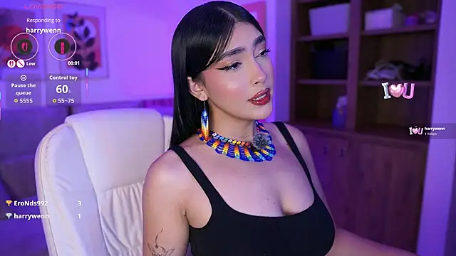 JulesBenett online show from February 6, 11:35 am