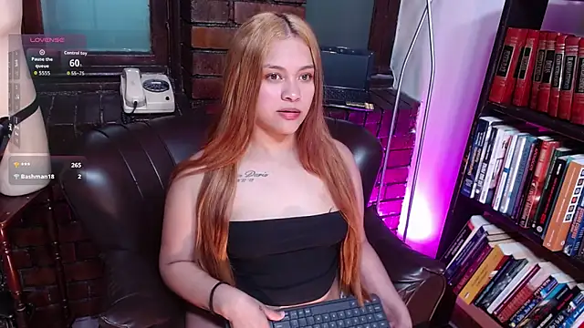 i am karoll online show from March 31, 7:36 pm