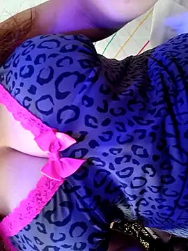 Snapshot of BellyDancer1 chatting on September 16, 2:14 pm BellyDancer1 online show from September 16, 2:14 pm