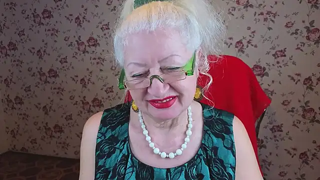 Maya Mayflower online show from November 24, 4:25 am