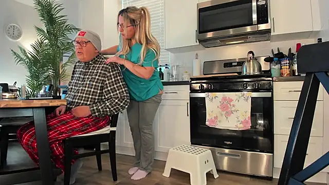 realtoxxxxmaria online show from November 11, 1:19 pm