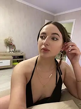 AlisaQSky online show from March 6, 10:16 pm