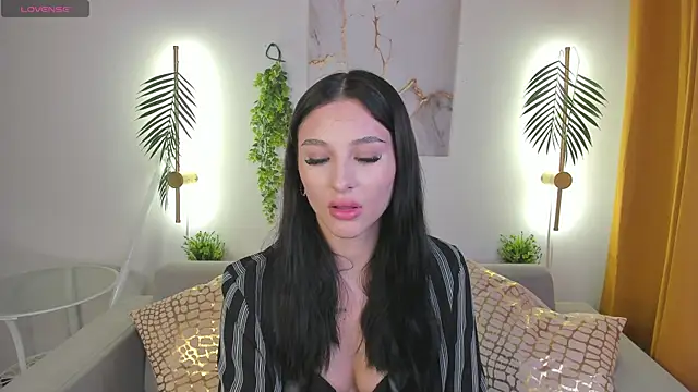 Erika Flame online show from October 11, 12:52 pm