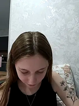 Snapshot of Bonechka chatting on September 8, 4:17 pm Bonechka online show from September 8, 4:17 pm