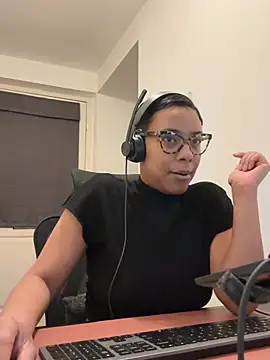 Melia Rayne online show from February 20, 11:23 am