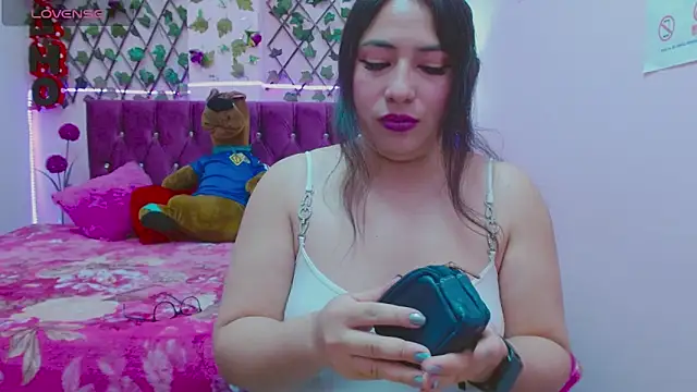 Snapshot of Anny__cute chatting on September 21, 9:35 pm Anny cute online show from September 21, 9:35 pm