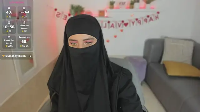 Snapshot of salma_arabicc chatting on September 23, 3:59 am salma arabicc online show from September 23, 3:59 am