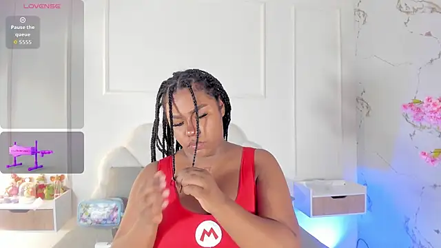 Candaceoweens online show from December 20, 3:54 am