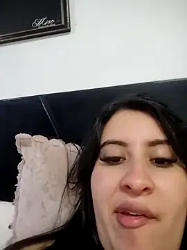 mialorents online show from October 31, 1:29 am