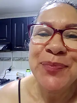 victoria wayne online show from September 11, 10:26 am