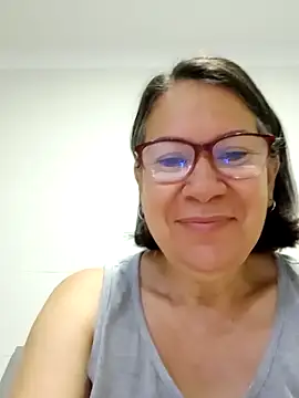 victoria wayne online show from February 4, 9:56 am