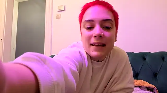 Snapshot of OllympeKaii chatting on October 13, 5:21 am OllympeKaii online show from October 13, 5:21 am