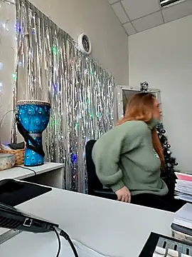 Juicy PeachLux online show from January 14, 6:07 am