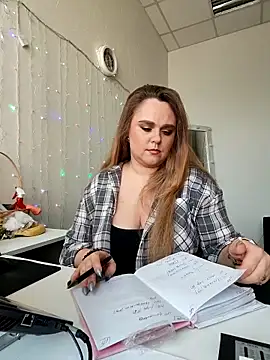 Juicy PeachLux online show from March 27, 7:43 am