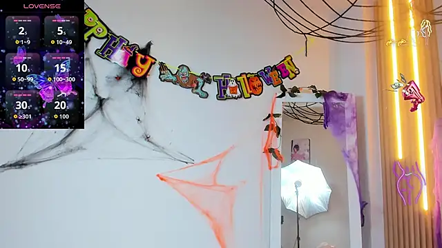 Alexa Bravva online show from October 21, 4:05 am