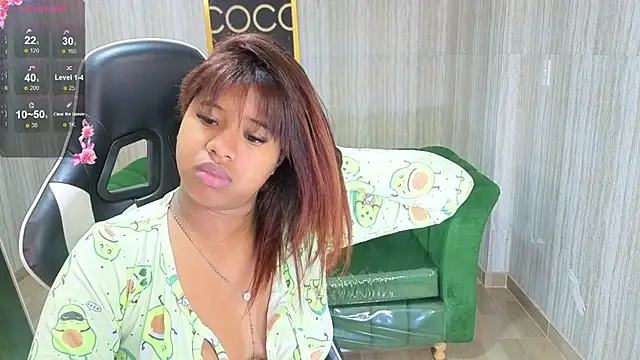 Snapshot of abby1_t_ chatting on October 4, 3:23 am abby1 t online show from October 4, 3:23 am