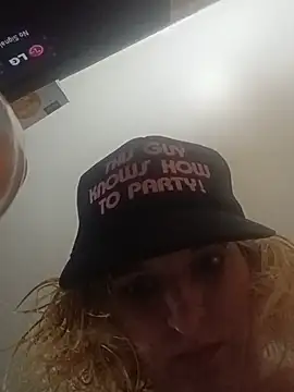 KITTYBOOBOOFUXX online show from July 20, 9:04 pm