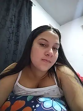 esmeralda jadees online show from July 5, 2:34 pm